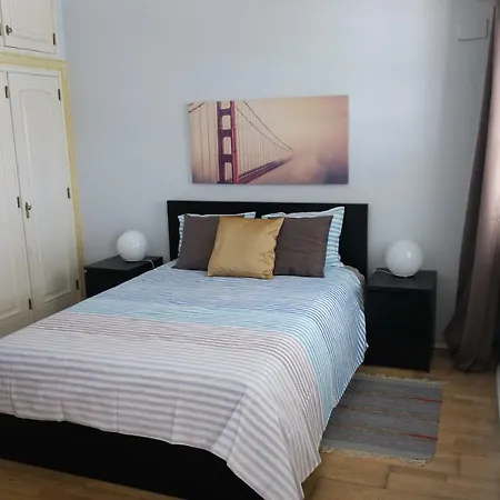 Sea House With Pool Near Ericeira's Great Surf Spots Apartment