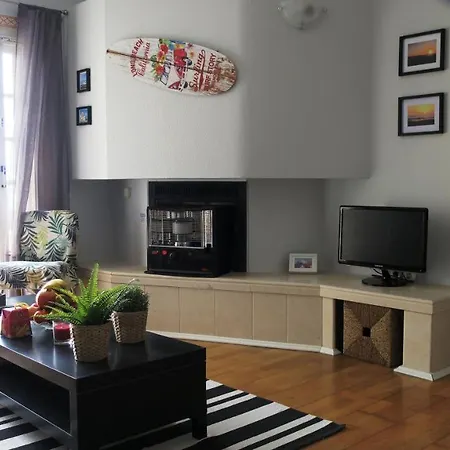 Sea House With Pool Near Ericeira's Great Surf Spots Daire *
